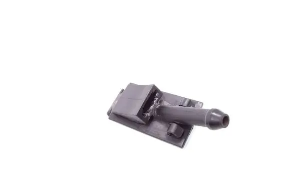 Volkswagen PASSAT B5 Windshield washer spray nozzle 3B0955985B