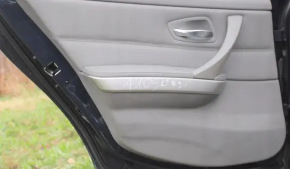 BMW 3 E90 E91 Coupe rear side trim panel 