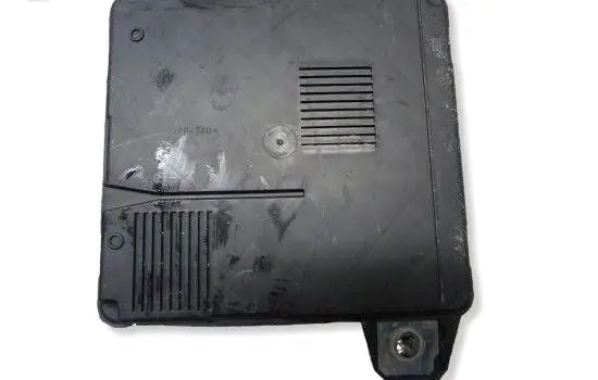 Renault Megane II Fuse module 8200306032A 04315 S118399200D