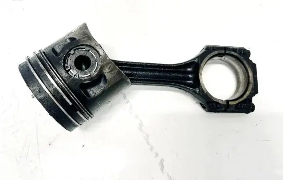 Volkswagen PASSAT B4 Piston with connecting rod