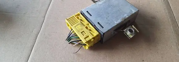 BMW 5 E34 Immobilizer control unit/module 61354378794