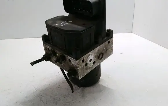 Ford Mondeo Mk III ABS Pump 3S712M110AA 0265222030