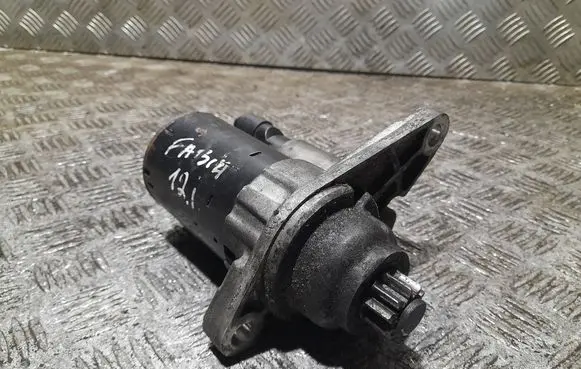 Skoda Fabia Mk1 (6Y) Starter motor 025288