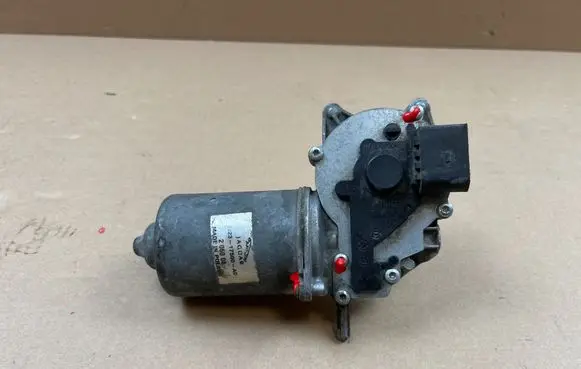 Jaguar XF X250 Wiper motor 8X2317500AD