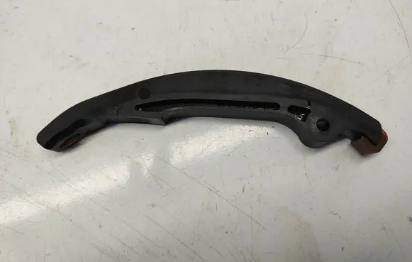 Ram 1500 Slide rail for timing chain 05184363AF