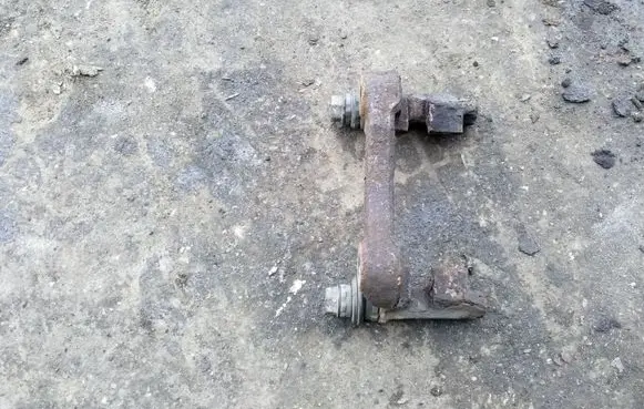 Peugeot 307 Brake caliper pad carrier rear 