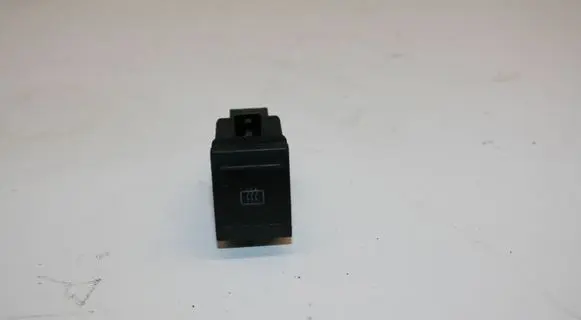 Windscreen/window heater switch