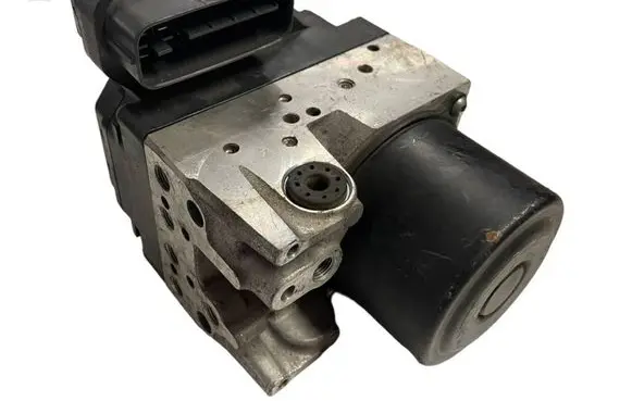 Lexus IS 220D-250-350 ABS Pump 4454053100 1338008060