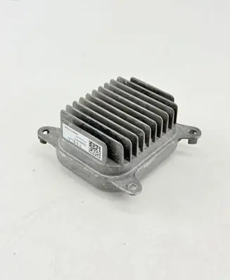 Tesla Model 3 LED ballast control module 153292502C PGT22023028168