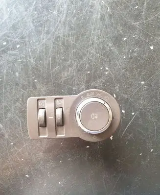 Opel Insignia A Light switch 13268714