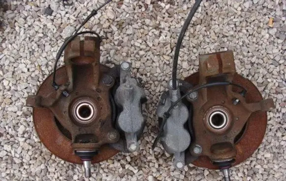Ford Transit Front wheel hub spindle knuckle