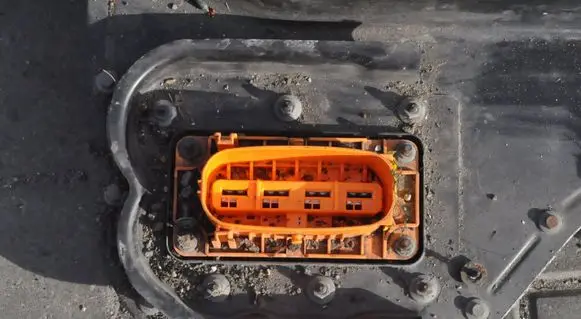 Renault Zoe Hybrid / electric car battery 295108557R