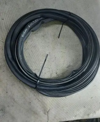 Ford Galaxy Loading door rubber seal (on body) 029A00