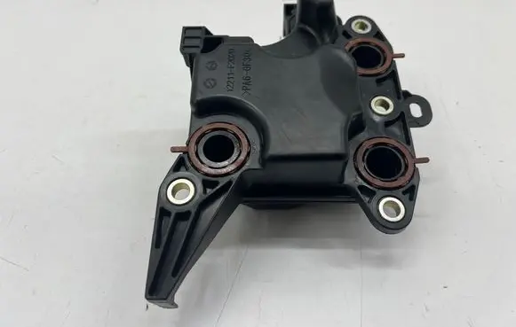 Toyota C-HR II Oil breather separator 12211F2020