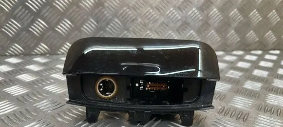 Peugeot 508 RXH Ashtray (front) 9686445477
