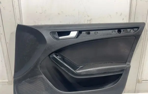Audi A4 S4 B8 8K Front door card panel trim 8K1867106 8K2867106