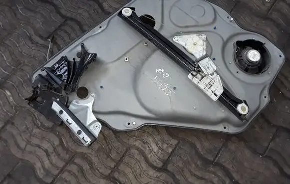 Mercedes-Benz A W169 Rear door window regulator with motor A1697301479