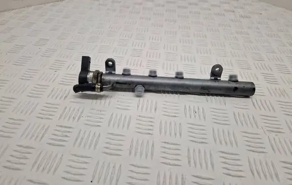 Mercedes-Benz GLK (X204) Fuel main line pipe A6420703395 2233800010