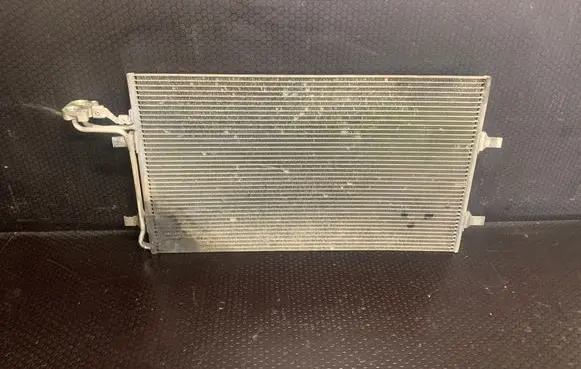 Volvo V50 A/C cooling radiator (condenser) 876078N 4N5H19710BC