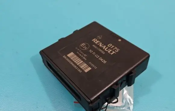 Renault Laguna III Central body control module 10R-030426 IMPRK1369025