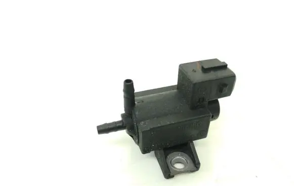 Lexus IS 220D-250-350 Vacuum valve 258600R010 72828606