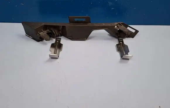 Skoda Octavia Mk4 Headlight/headlamp mounting bracket 1415001155 5E4941010