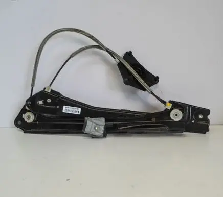 Volkswagen Jetta VI Front door window regulator with motor 5C6837462E