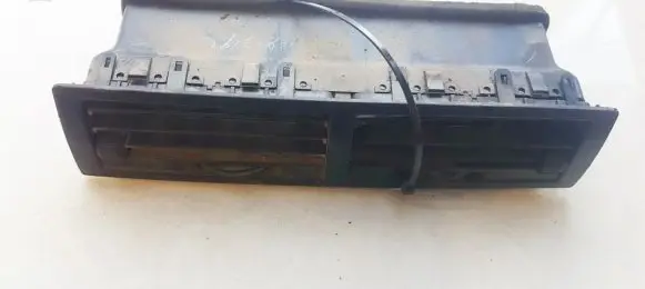 Ford Mondeo MK I Dash center air vent grill D37464930