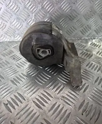 Opel Insignia A Engine mount bracket 13228306