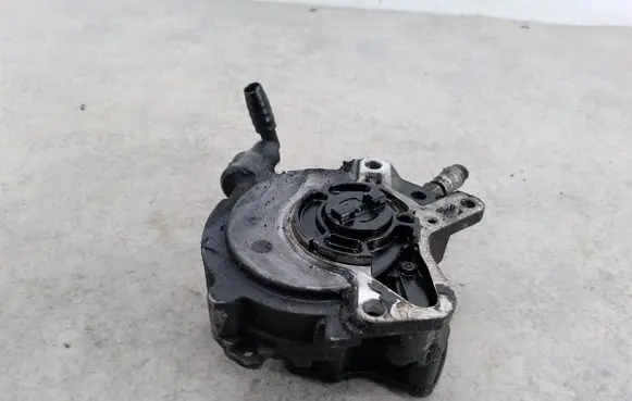 Volkswagen Transporter - Caravelle T5 Vacuum pump 070145209J