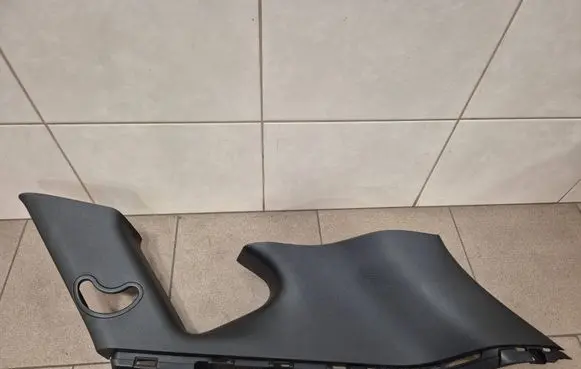 Hyundai Tucson TL (C) pillar trim 85861D7000 85860D7000