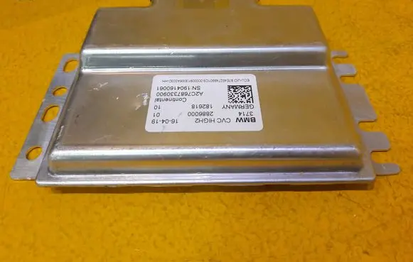 BMW X7 G07 Air suspension control unit module (rear) 2886000