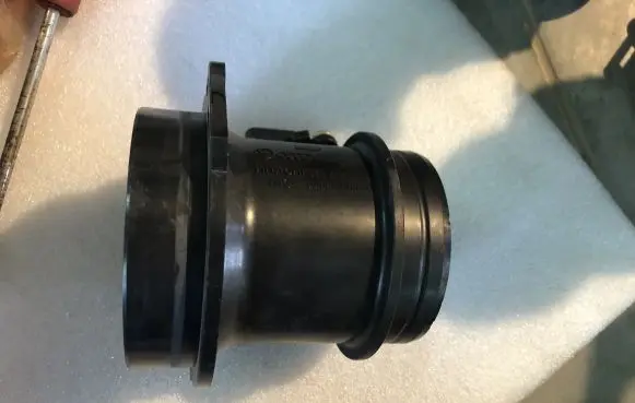 Audi Q7 4L Mass air flow meter 059906461N 059906461