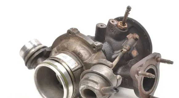 Volvo V40 Turbo 31380130