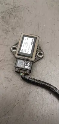 Nissan X-Trail T30 ESP acceleration yaw rate sensor 0265005254 5010114 1275100