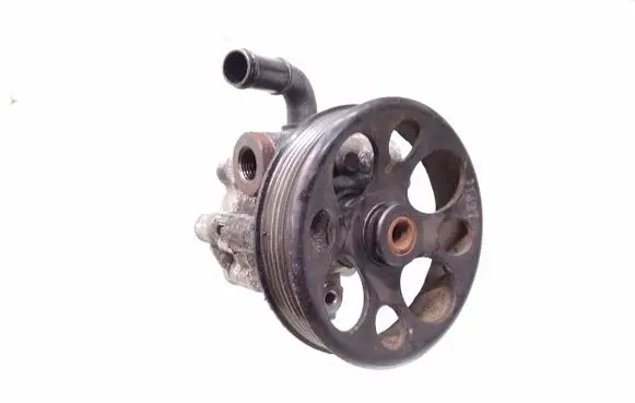 Chevrolet Captiva Power steering pump 95476164