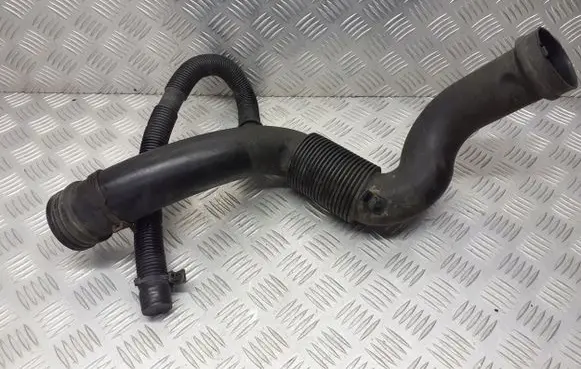 Audi A2 Air intake hose/pipe 8Z0129627D
