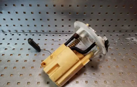 Citroen C5 Fuel level sensor 