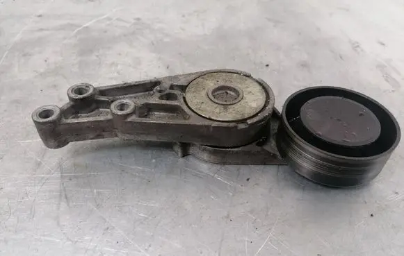 Audi A6 S6 C6 4F Generator/alternator belt tensioner