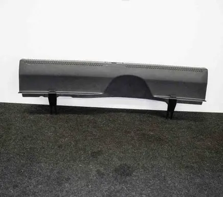 Trunk/boot sill cover protection