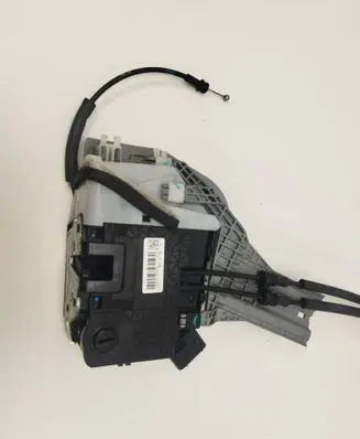 Hyundai Tucson TL Rear door lock 81410D7610