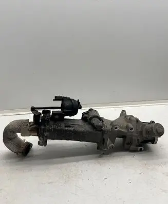 Jaguar XF X260 EGR valve cooler 9670318680 U9540003 NN6025