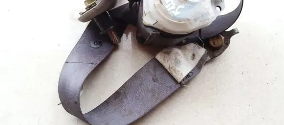 Mazda MPV Rear seatbelt