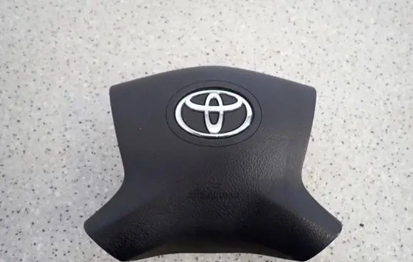 Toyota Avensis T250 Airbag set 45130-05112