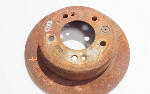 KIA Ceed Rear brake disc neventiliuojamas