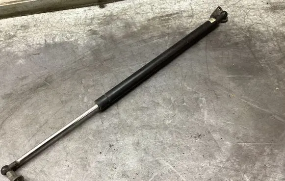 Mitsubishi Grandis Front bonnet/hood damper/strut