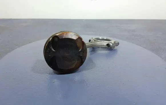 Lexus UX Piston 24050