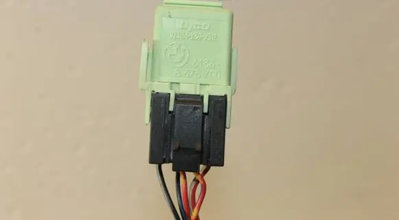 BMW X5 E53 Other relay 8373700