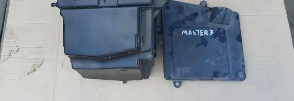 Renault Master III Fuse box cover 8200937730