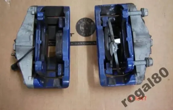 Volkswagen PASSAT B6 Brake discs and calipers set 